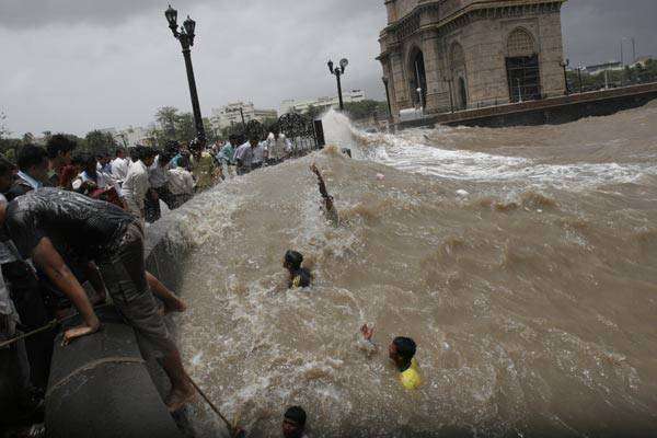 High Tide In Mumbai GConnect in