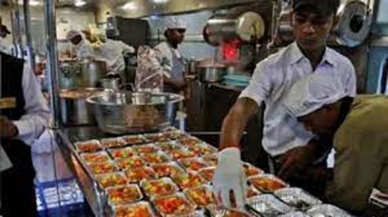 Setting up of Food Plaza/Fast Food Units/Multicuisine restaurants by Zonal Railways