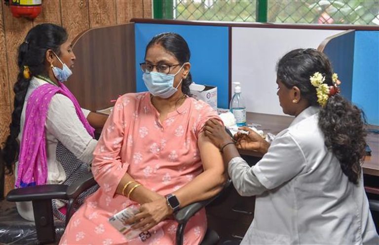 Covid Vaccination Amrit Mahotsav – Free Precaution Dose to all Central Government Employees: DOPT