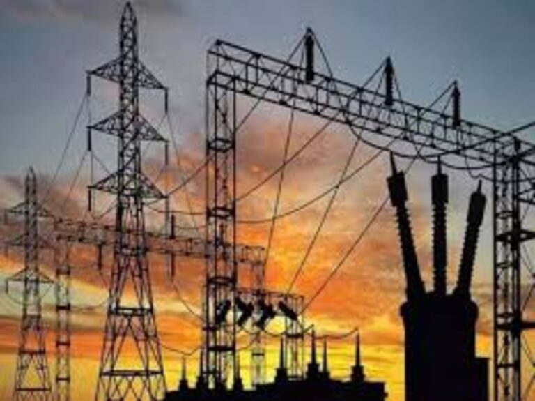 Supply of electricity to Railway staff residing in Railway accommodation: Clarification by Railway Board